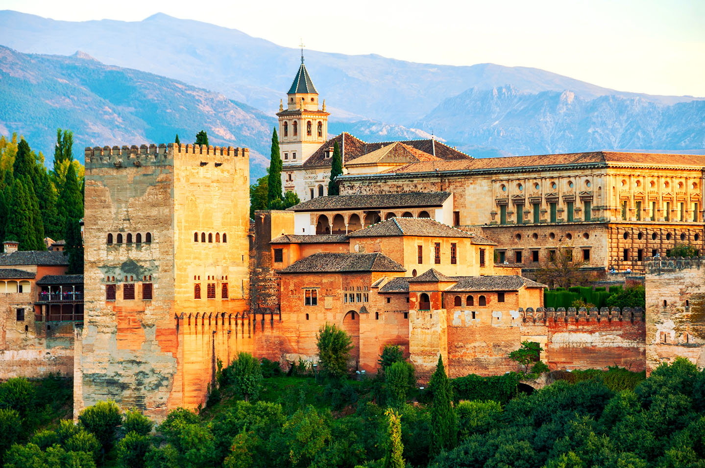 Alhambra Palace Jigsaw Puzzle