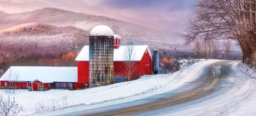 Barn in Winter Jigsaw Puzzle