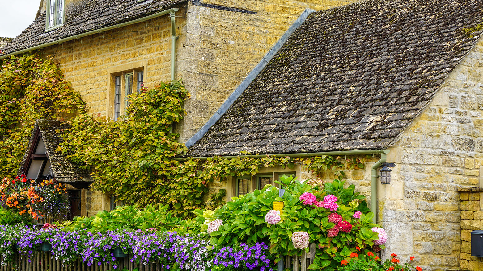 Bourton Home Jigsaw Puzzle