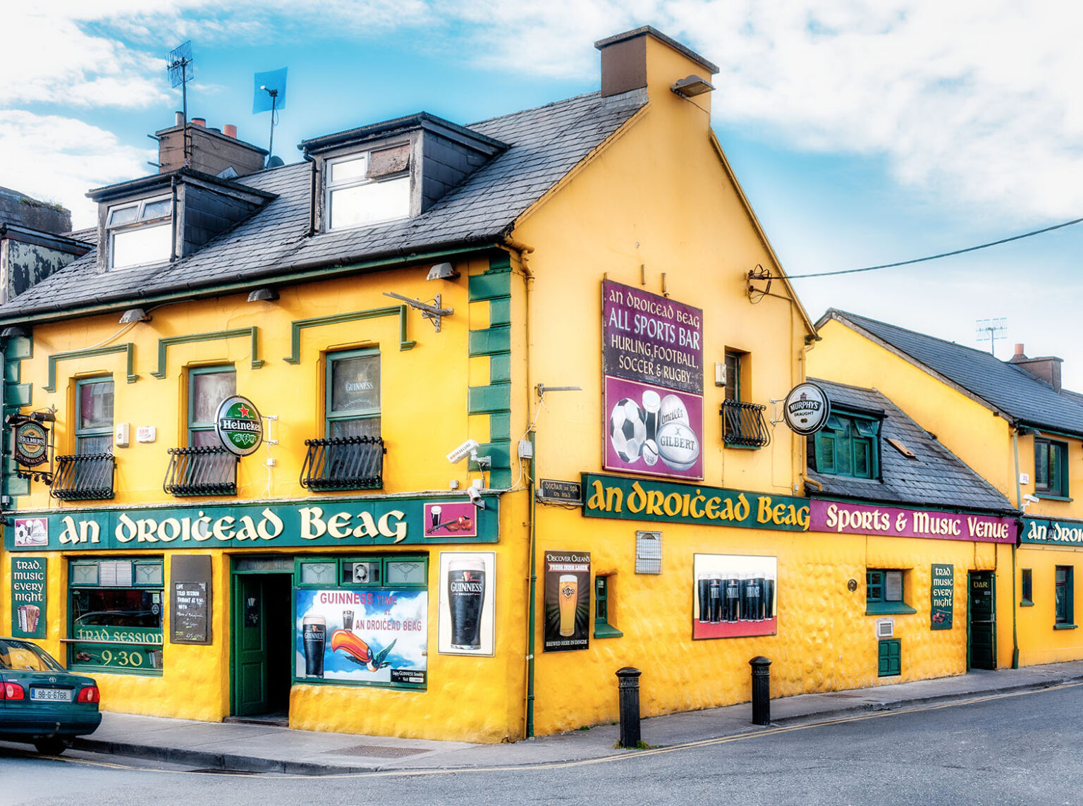 dingle-pub-jigsaw-puzzle