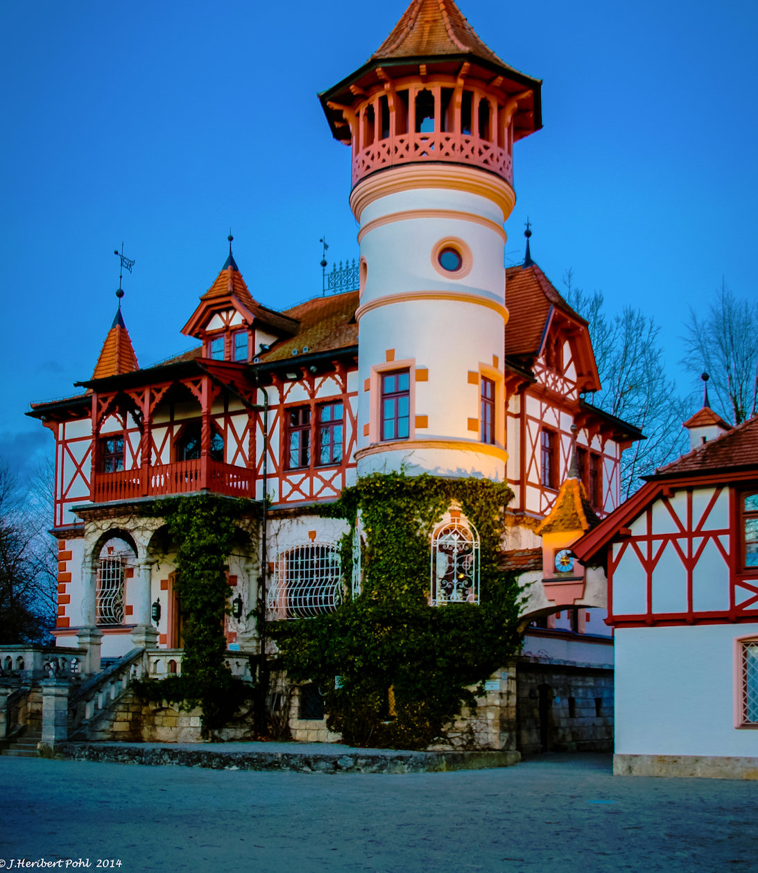 Little castle. Аммерзее Бавария. Хершинг Германия. Дворец для туризма. Germany little Castle.