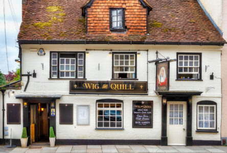 Salisbury Pub Jigsaw Puzzle