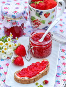 Strawberry Jam Snack Jigsaw Puzzle